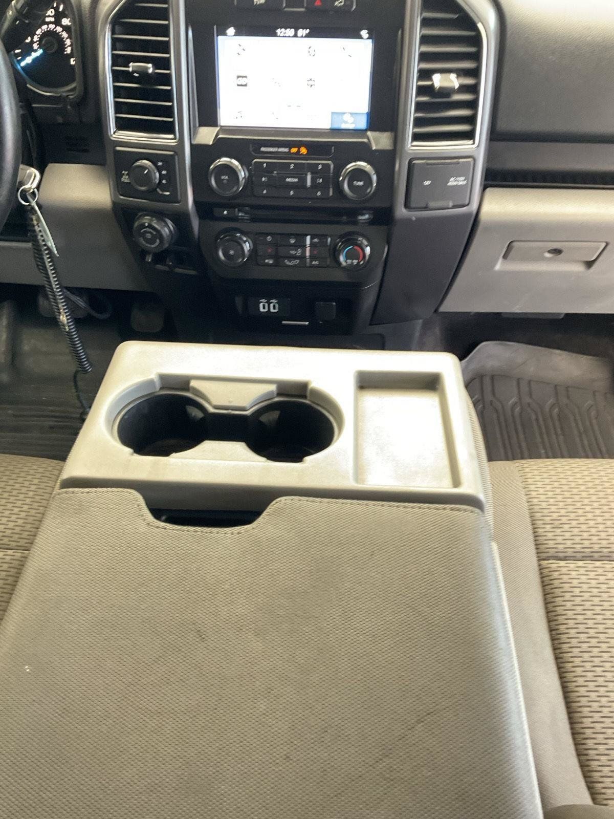 Used 2017 Ford F150 XLT w/ Equipment Group 302A Luxury AWD/4WD image 19