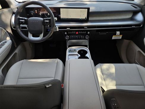 New 2026 Hyundai Ioniq 9 SEL image 17