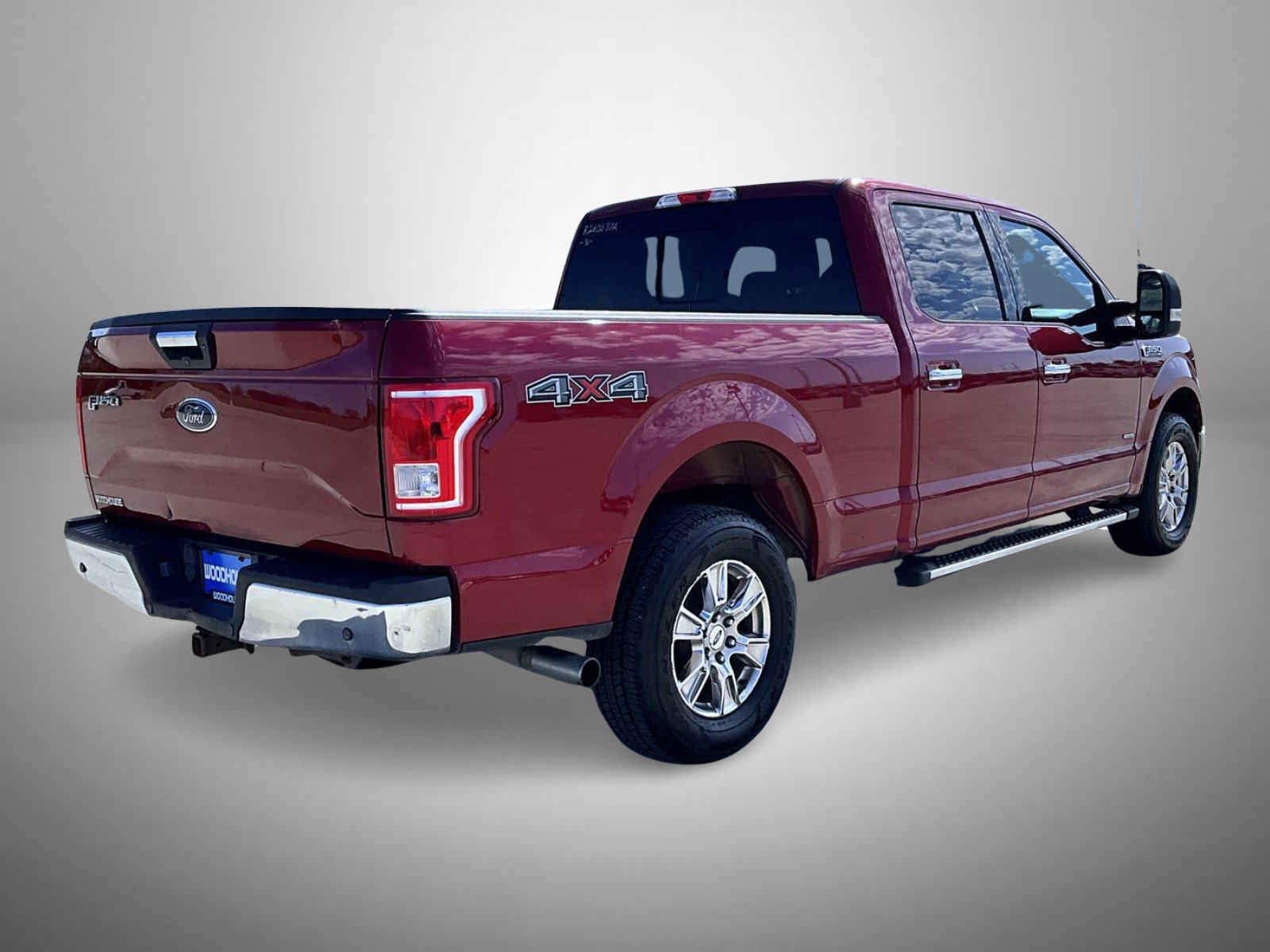 Used 2016 Ford F150 XLT w/ Equipment Group 302A Luxury AWD/4WD image 5