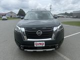 Used 2022 Nissan Pathfinder SL image 2