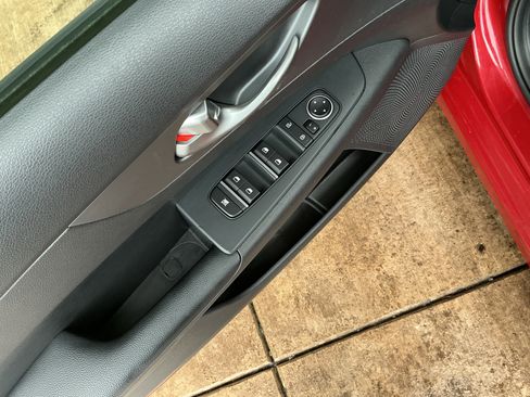 Used 2021 Kia Forte LXS image 15