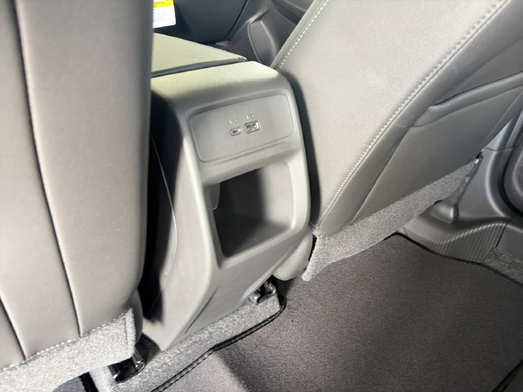 New 2026 Buick Envista Sport Touring w/ Convenience I Package FWD image 25