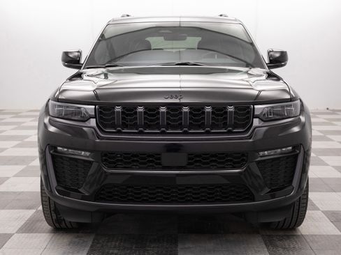 New 2026 Jeep Grand Cherokee L Limited w/ Limited Altitude Package AWD/4WD image 7