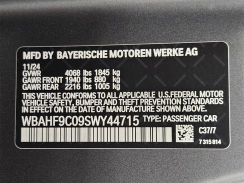 Used 2025 BMW Z4 M40i w/ Premium Package image 14