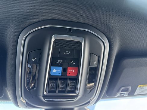 New 2025 Jeep Grand Cherokee L Limited image 25