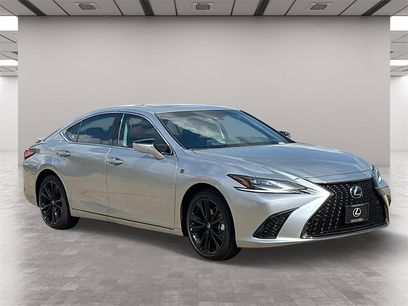 New 2025 Lexus ES 300h F Sport