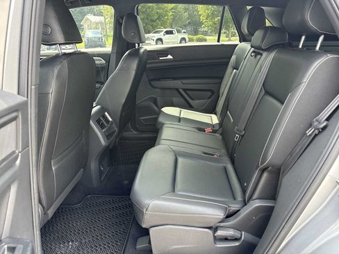 Used 2020 Volkswagen Atlas Cross Sport SE AWD/4WD image 23