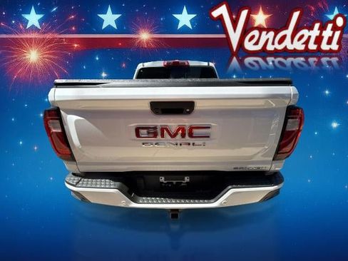New 2026 GMC Canyon Denali AWD/4WD image 6
