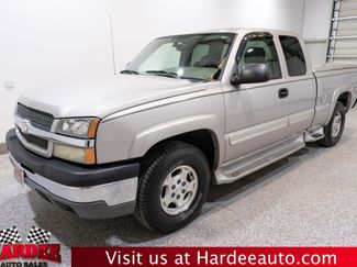 Used 2004 Chevrolet Silverado 1500 w/ Light Duty Power Package video 2