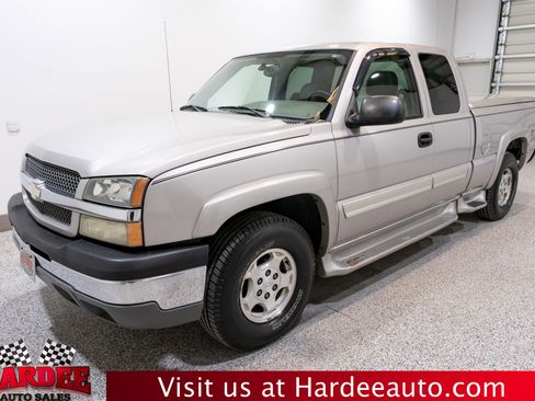 Used 2004 Chevrolet Silverado 1500 w/ Light Duty Power Package image 2
