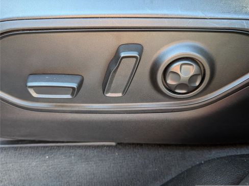 Used 2023 Jeep Grand Cherokee 4xe image 24