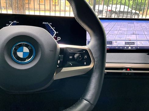 Used 2024 BMW iX xDrive50 w/ Convenience Package AWD/4WD image 24