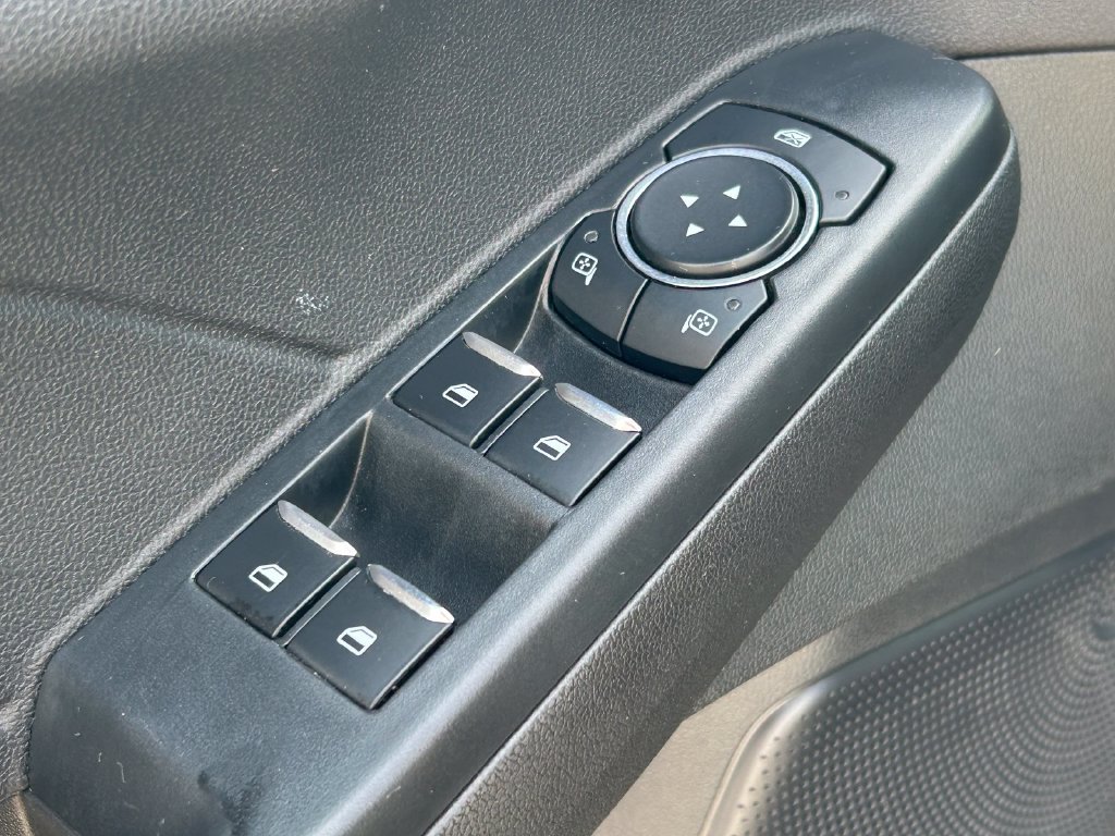 Used 2025 Ford Escape ST-Line FWD image 20
