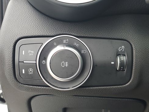 Used 2022 Alfa Romeo Giulia Veloce image 30