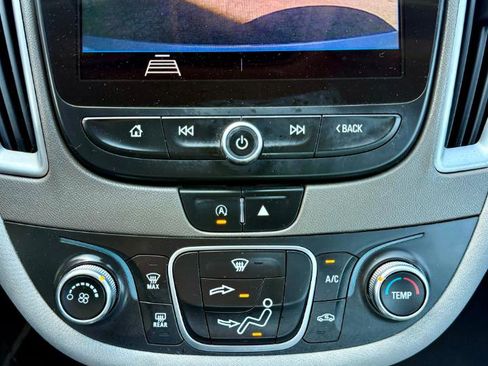 Used 2020 Chevrolet Malibu LS w/ Driver Confidence Package II image 24