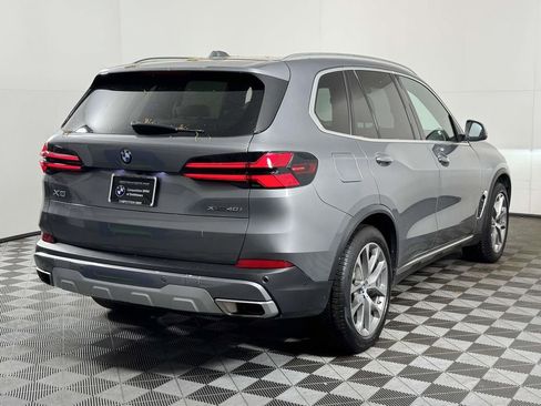 Used 2024 BMW X5 xDrive40i w/ Parking Assistance Package AWD/4WD image 10