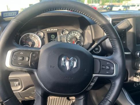 Used 2024 RAM 3500 Big Horn AWD/4WD image 11