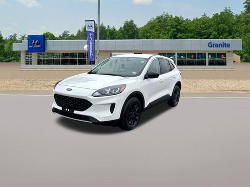 Used 2022 Ford Escape SE w/ Convenience Package AWD/4WD image 3