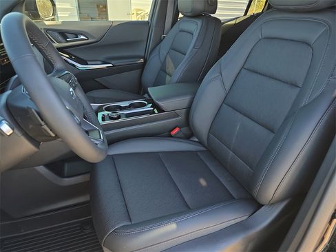 New 2026 Chevrolet Equinox LT w/ Convenience Package II image 15