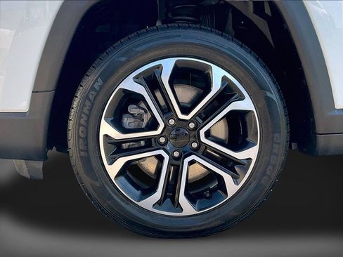 Used 2024 Jeep Compass Limited AWD/4WD image 33