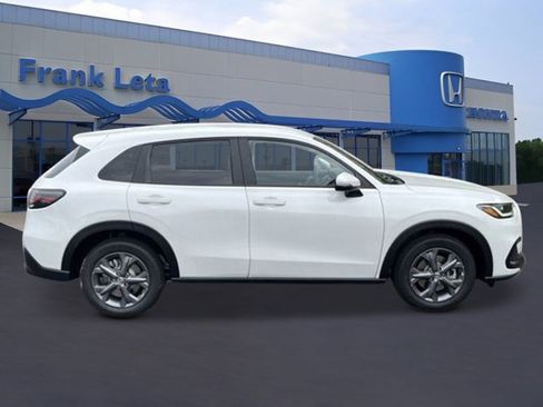 New 2026 Honda HR-V LX image 6