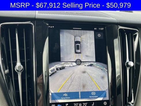 Certified 2025 Volvo XC60 T8 Plus w/ Protection Package Premier image 33