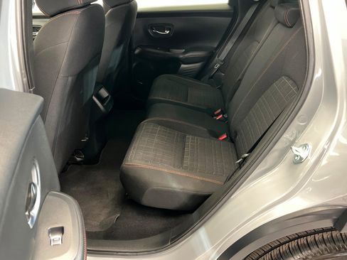 Used 2025 Honda HR-V Sport image 21