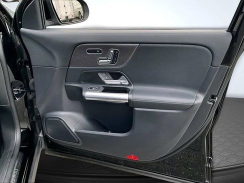 Used 2023 Mercedes-Benz GLA 250 4MATIC image 26