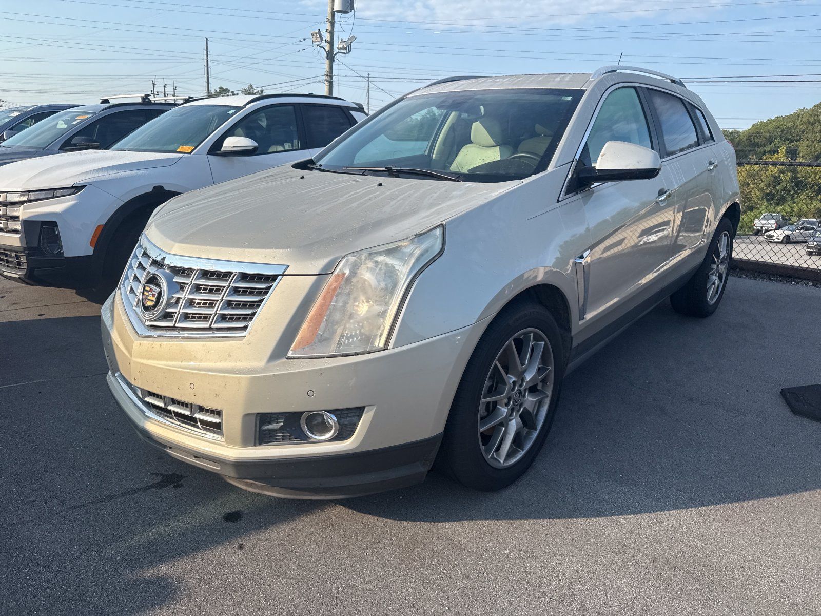Used 2015 Cadillac SRX Performance w/ Driver Awareness Package FWD image 2