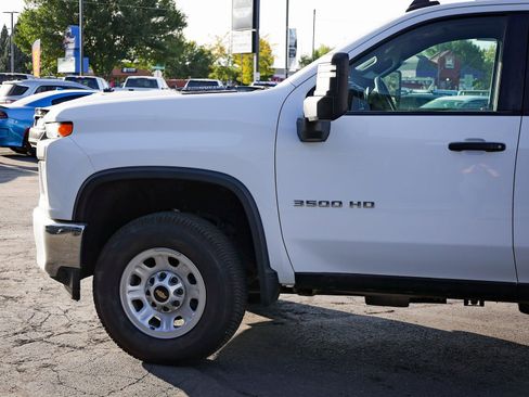 Used 2021 Chevrolet Silverado 3500 W/T w/ WT Convenience Package image 8
