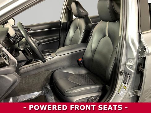 Used 2023 Toyota Camry XSE FWD image 21