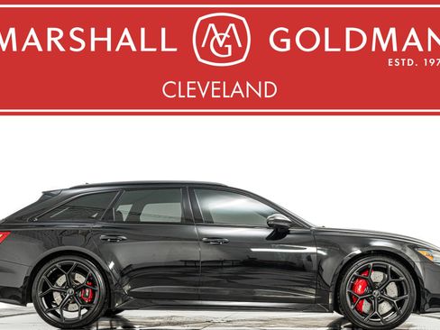 Used 2025 Audi RS 6 performance image 1