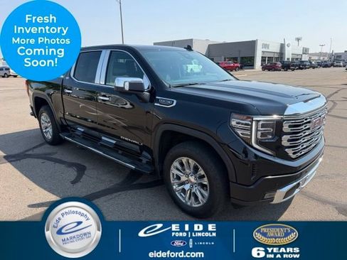 Used 2023 GMC Sierra 1500 Denali w/ Technology Package AWD/4WD image 1