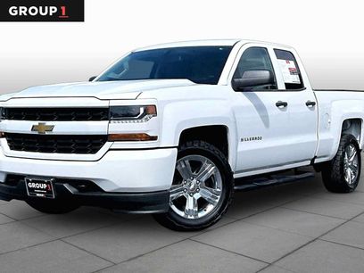 Used 2017 Chevrolet Silverado 1500 Custom w/ Custom Convenience Package