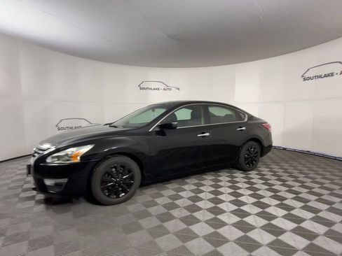 Used 2013 Nissan Altima 2.5 S image 4