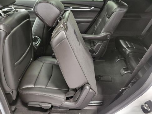 Certified 2022 Cadillac XT6 Sport w/ Technology Package image 24