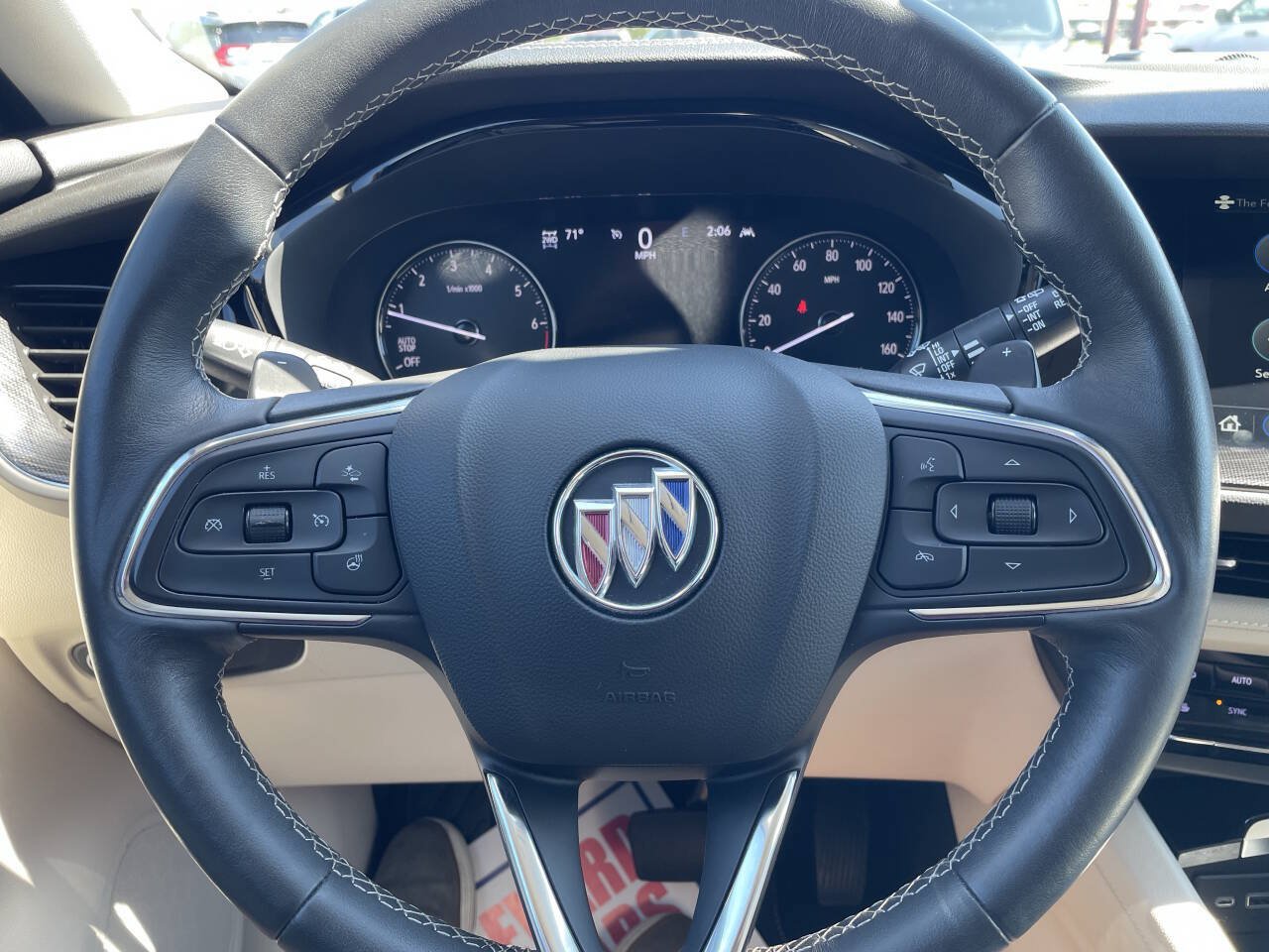 Used 2023 Buick Envision Essence AWD/4WD image 16