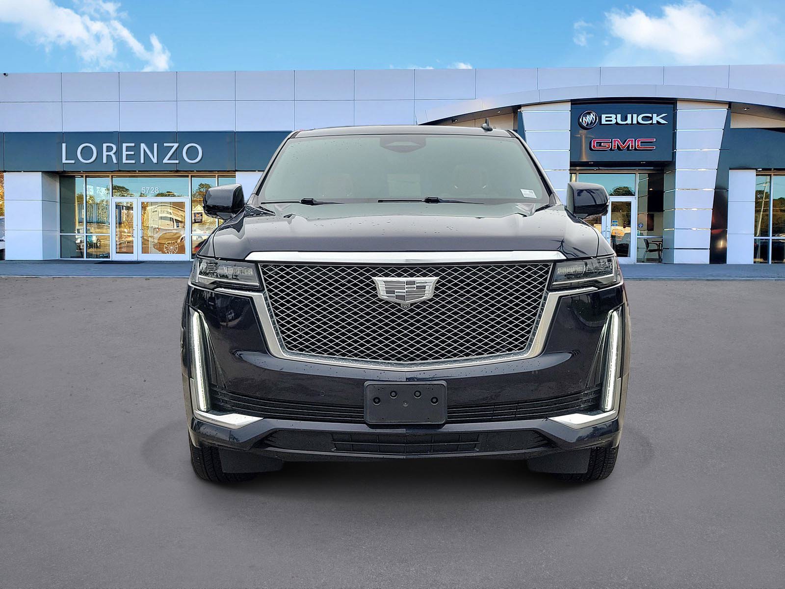 Used 2023 Cadillac Escalade Premium Luxury w/ LPO, Radiant Package AWD/4WD image 2