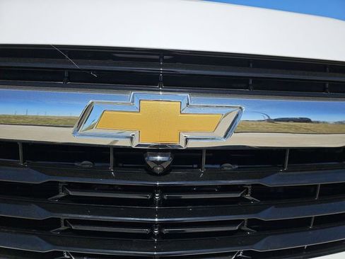 New 2026 Chevrolet Suburban LS w/ Max Trailering Package RWD image 31