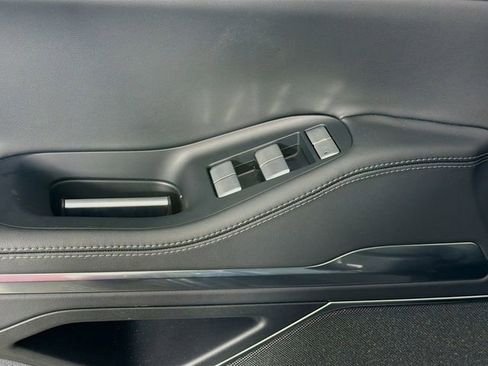 New 2025 Lincoln Navigator L Reserve AWD/4WD image 18