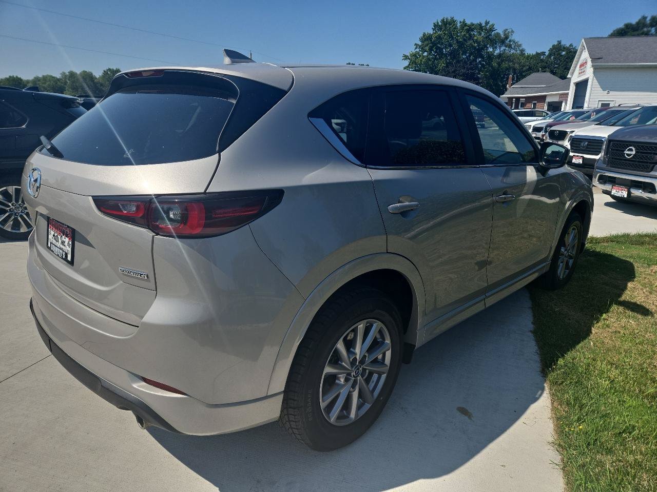 Used 2025 MAZDA CX-5 AWD 2.5 S w/ Preferred Package image 5