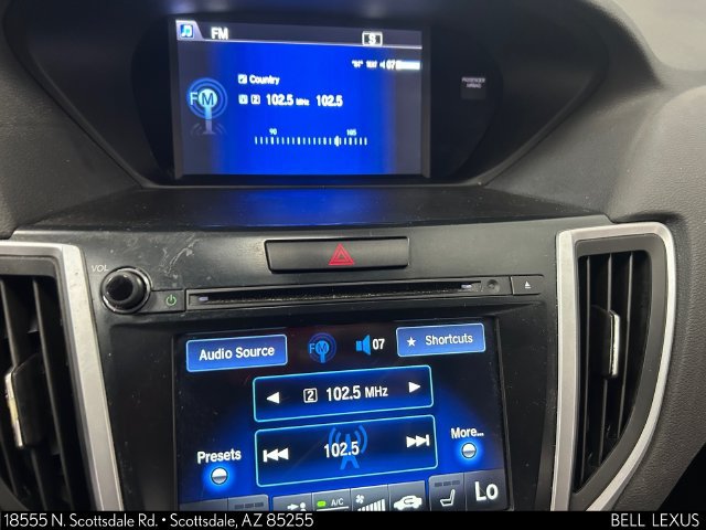 Used 2017 Acura TLX FWD image 19
