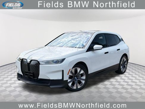 Certified 2023 BMW iX xDrive50 w/ Premium Package AWD/4WD image 1