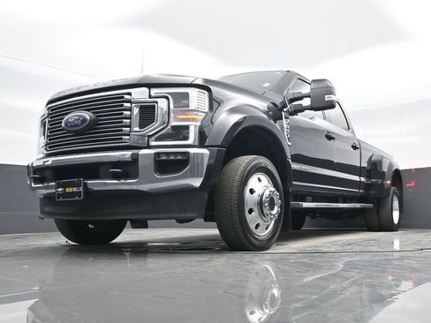 Used 2022 Ford F450 Lariat w/ FX4 Off-Road Package image 25