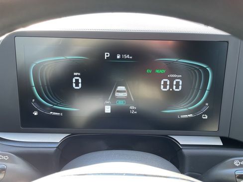 New 2026 Kia Niro LX FWD image 25