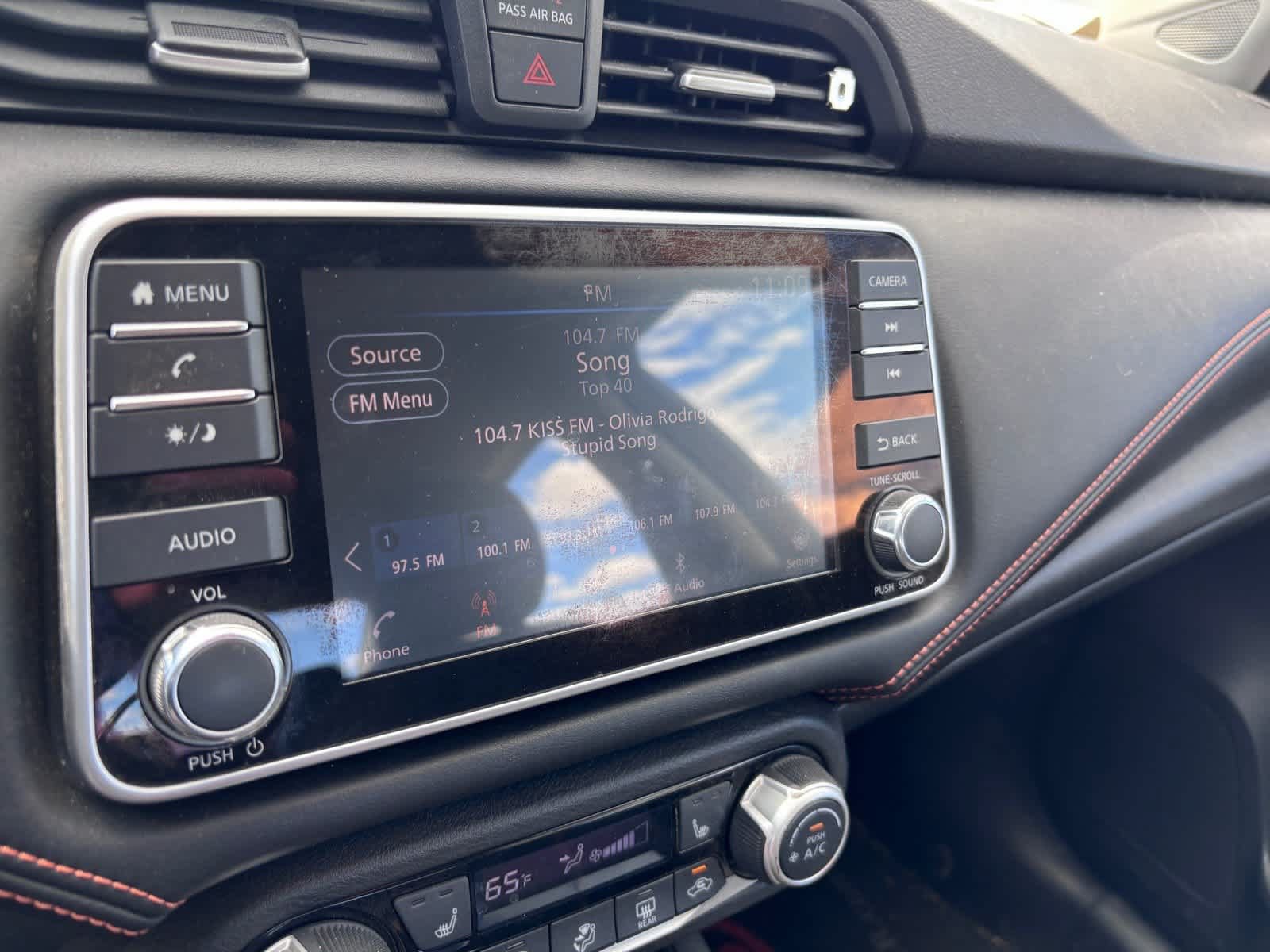 Used 2020 Nissan Versa SR w/ Convenience Package FWD image 20