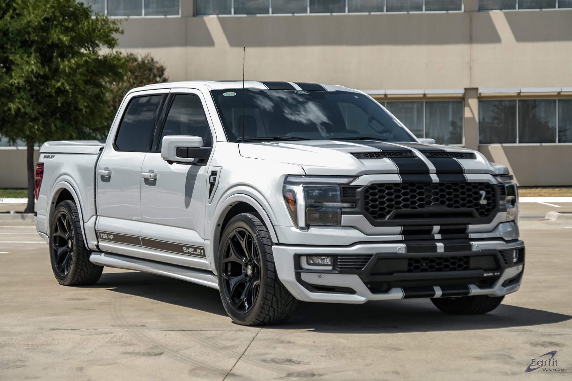 Used 2025 Ford F150 Lariat w/ Equipment Group 502A High AWD/4WD image 23