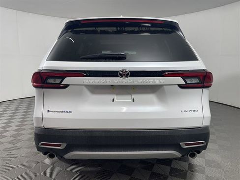 New 2026 Toyota Grand Highlander AWD Hybrid image 6