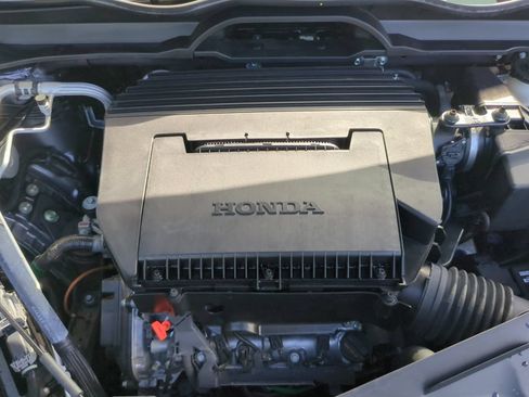 Used 2025 Honda Pilot EX-L image 22