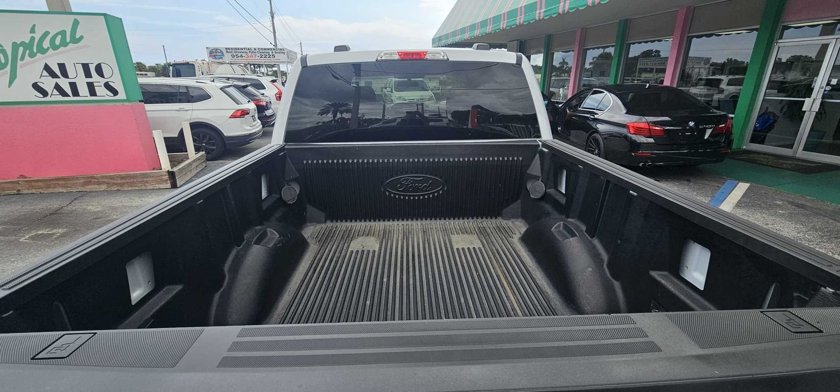 Used 2022 Ford F150 XL w/ STX Appearance Package RWD image 5
